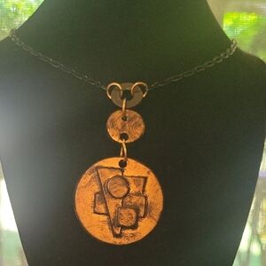 Gold Geometric Pendant Necklace